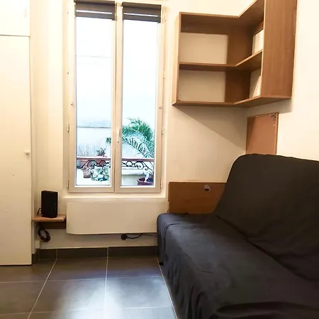 Le 4 Apartment *