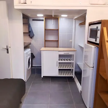 Le 4 Paříž