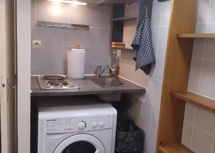 Le 4 * Paříž